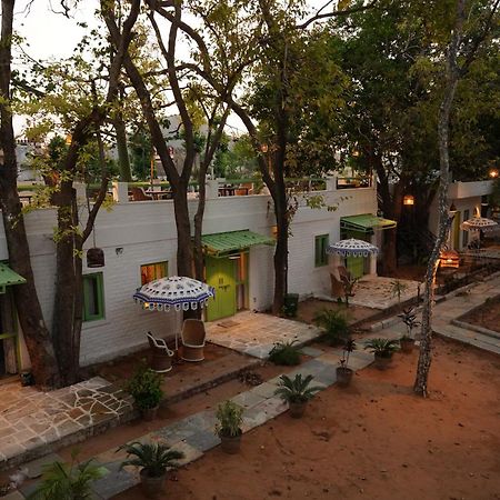 Heli Pushkar Hotel Buitenkant foto